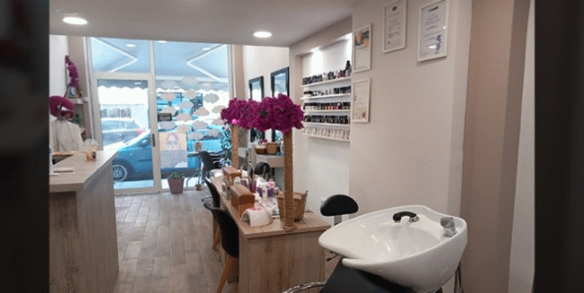 Από 20€ Lash Lift, Βαφή Βλεφαρίδων, Θεραπεία Κερατίνης & 4D Brow Lift,  στον σύγχρονο χώρο Ομορφιάς «Beauty Club» στην Καλλιθέα.